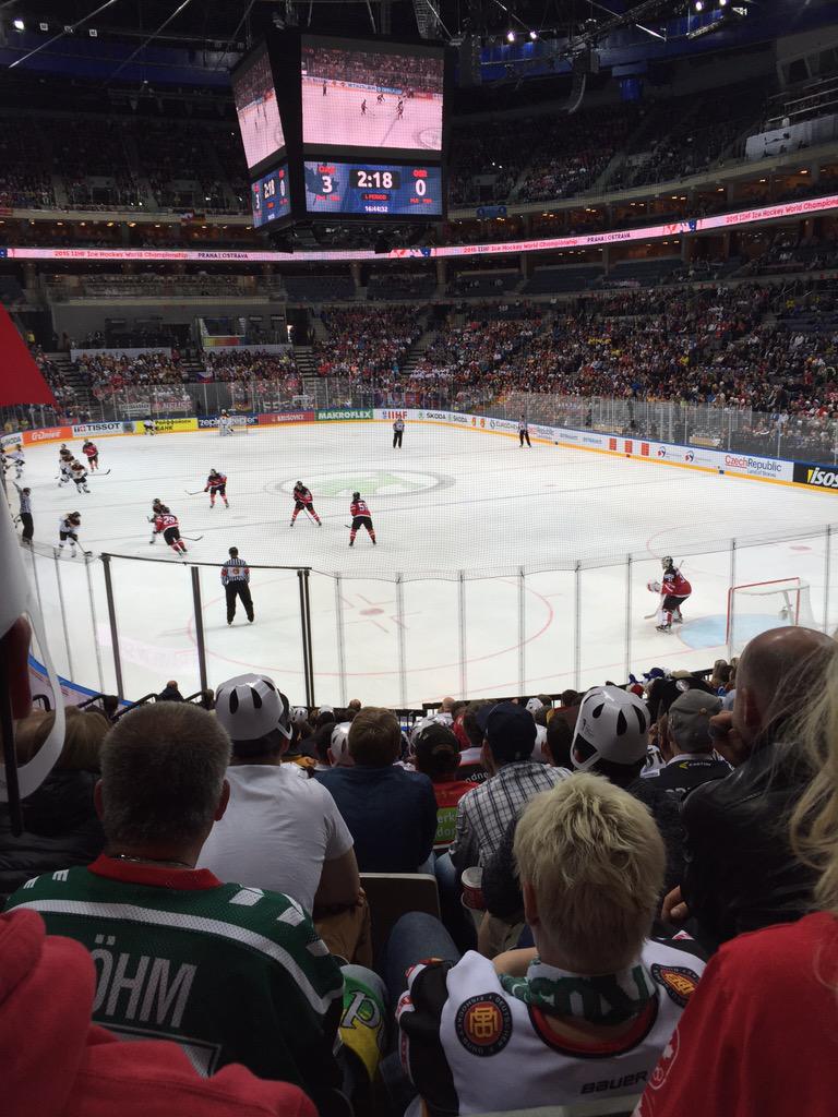 rustynic's tweet photo. International ice hockey championships - Canada v Germany #IIHFWorlds http://t.co/UubBJsTLc4