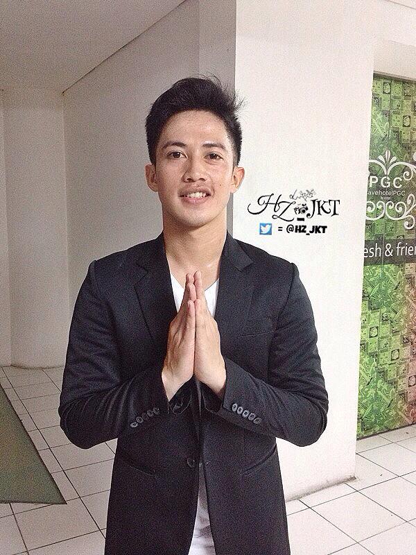 HZ_JKT's tweet photo. ucapan terimakasih dari aa @harrimandDragon lewat picture untuk para DZHZ yg tadi sudah datang🙏 http://t.co/uund6W5arr