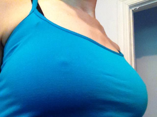 Well I see my new sports bra leaves nothing to the imagination. http://t.co/ycVeU6ylZV<a href="/tag/spanking"class="tags"><span>#spanking</span></a><a href="/tag/clips4sale"class="tags"><span>#clips4sale</span></a>