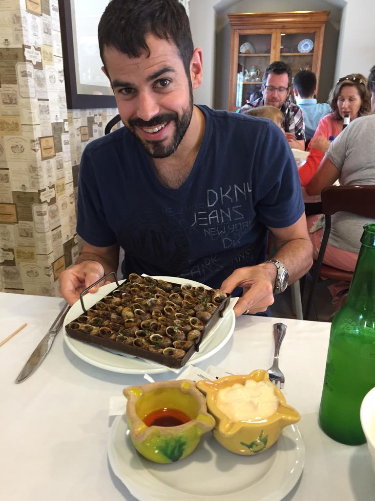 alex19tena's tweet photo. Recomendado por @Sebasthai y @gerardgp parada obligatoria en #campinglanoguera en Balaguer! Tremendo!! #lorecomiendo http://t.co/1TC9nbQRvX