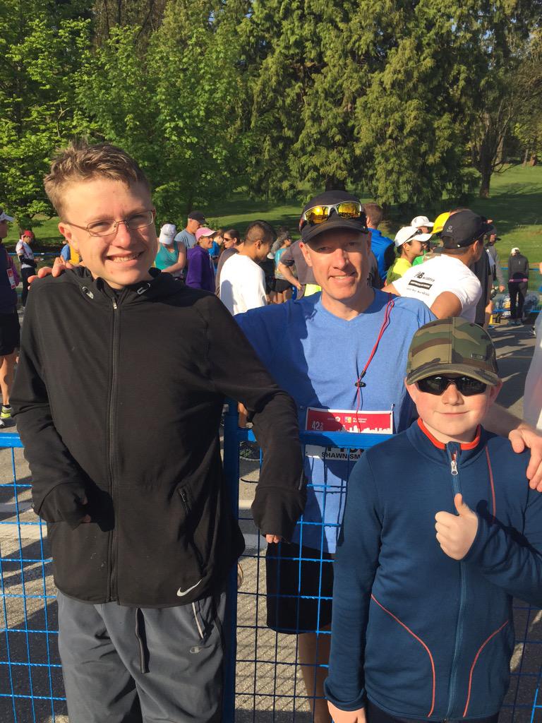 mtrichmond2014's tweet photo. 🌞 day at #BMOVanMarathon http://t.co/Lil2vaLRZU