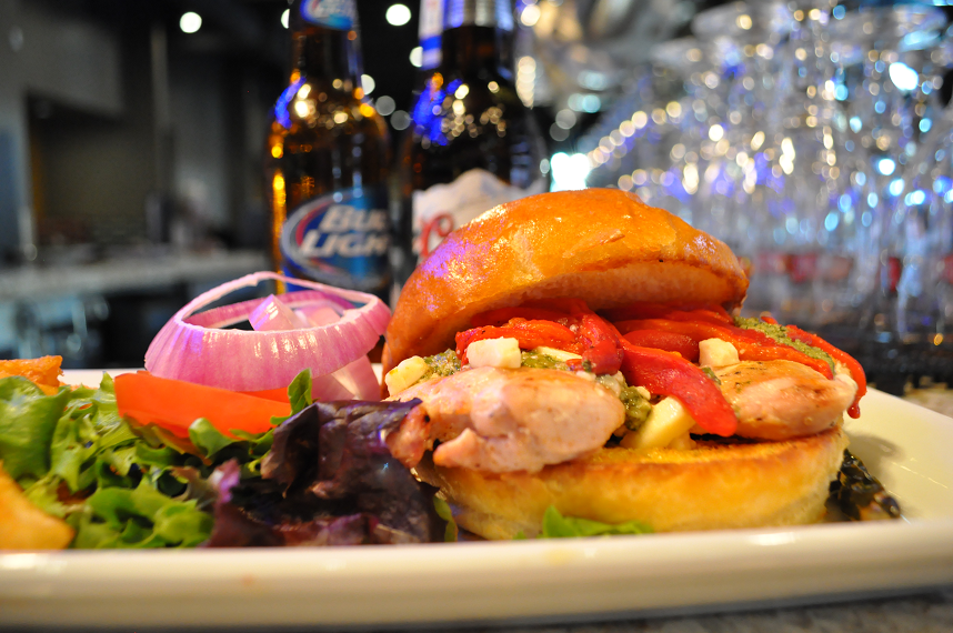 Flatwater_LNK's tweet photo. Refuel with us after the #2015LNKMarathon. http://t.co/DswPdplGu1