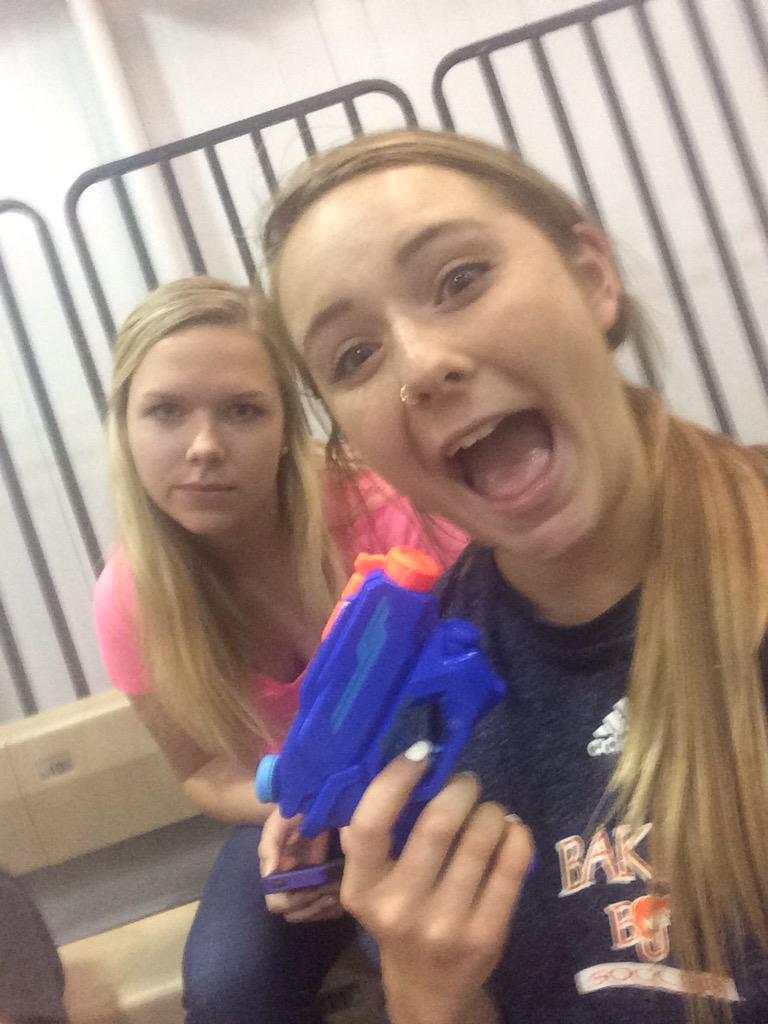 SMWASSASINS2015's tweet photo. .@momauck assassinated @TheKaylynOlson! 💦🔫 http://t.co/tCxbX1cMLM