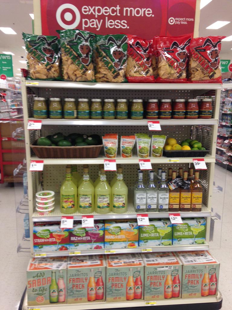 #happycincodemayo #ilovemyjob #drivingsales @AmbHussain2 <a href="/MelissaStanner/">Melissa Stanner</a> <a href="/Jfofana16/">Jenneba Fofana</a>