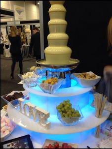 CandySolihull's tweet image. Hire our #chocolatefountain with any colour chocolate you want to add a little treat to your event #eventhire