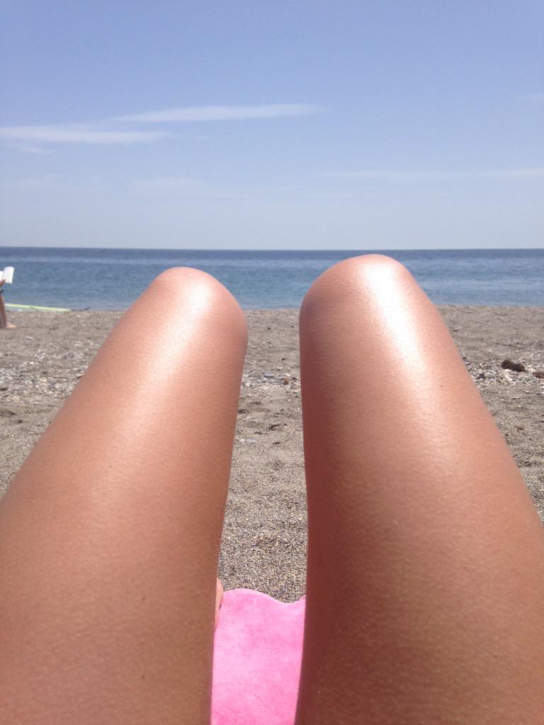 chariniii_4's tweet photo. Comenzamos, se avecina un buen #verano2015 http://t.co/KArCuhSPZJ