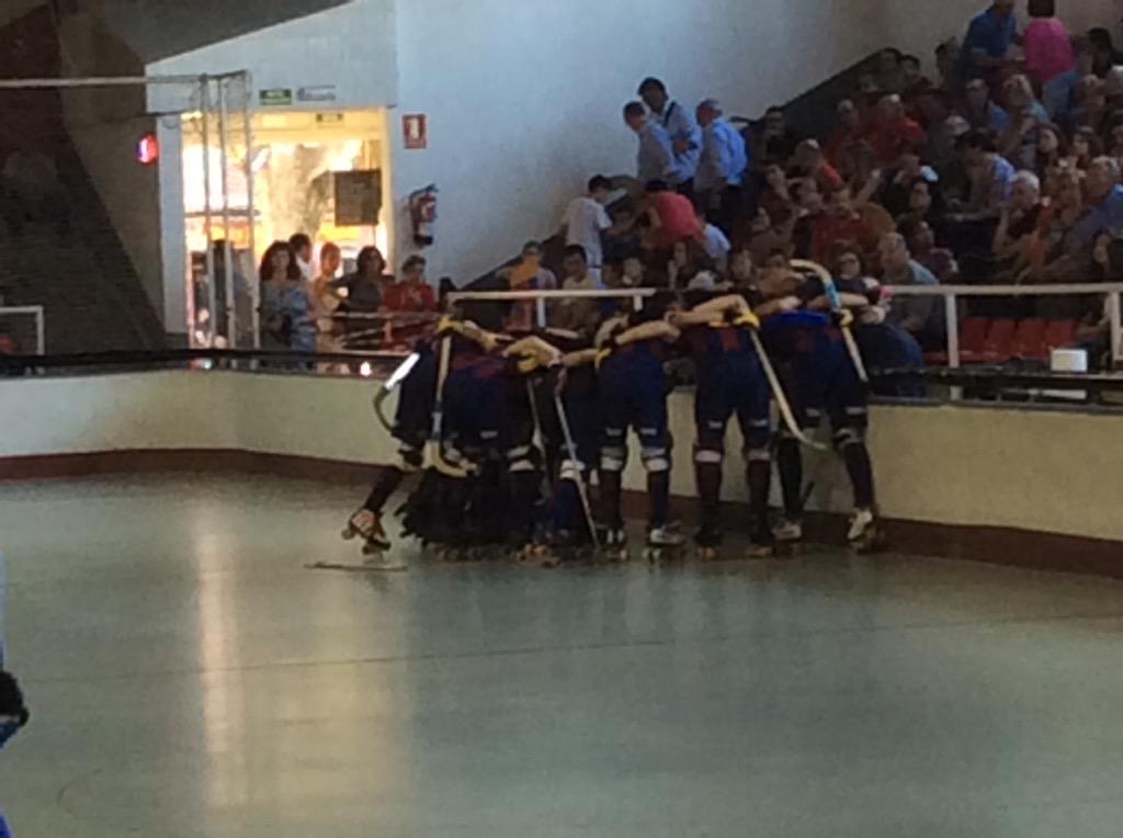 MolletHoqueiC's tweet photo. #CCATJuvenilHoqueiPatins http://t.co/WfntcMw2x8