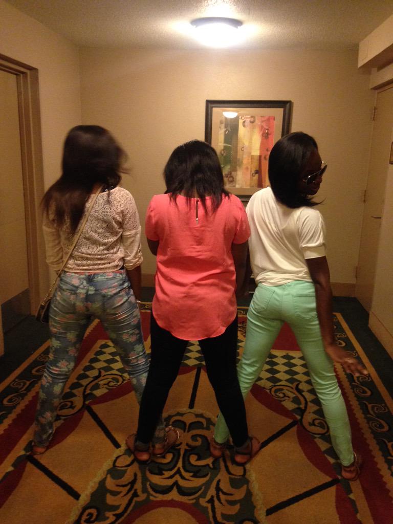 _legitpimpin's tweet photo. #GradBash2015 ππ₯πππ http://t.co/wjnsf2Mfqy
