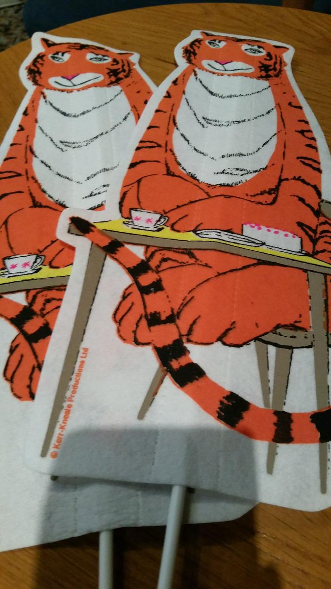 nicola_maier's tweet photo. Just been to see #thetigerwhocametotea @ahttw with my niece&amp;nephew #fab #tigerflags #indulgentaunt 🐯 #singalong 🐯 http://t.co/nSmjhSa09c