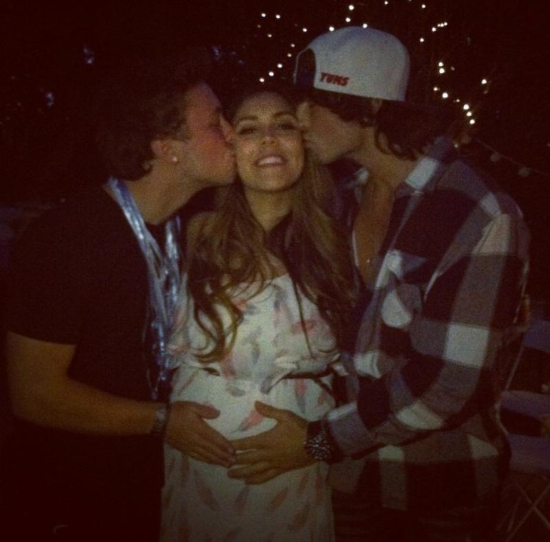 bamitsbri's tweet photo. these two beautiful boys right here are my two baby brothers wesley and keaton😄 they are surrounding us with love .x http://t.co/0PJDUq0wJH
