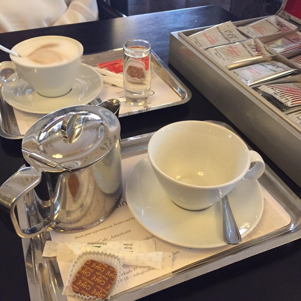 ..... Thee bij het <a href="/AmericanHotel/">American Hotel Amsterdam</a>.