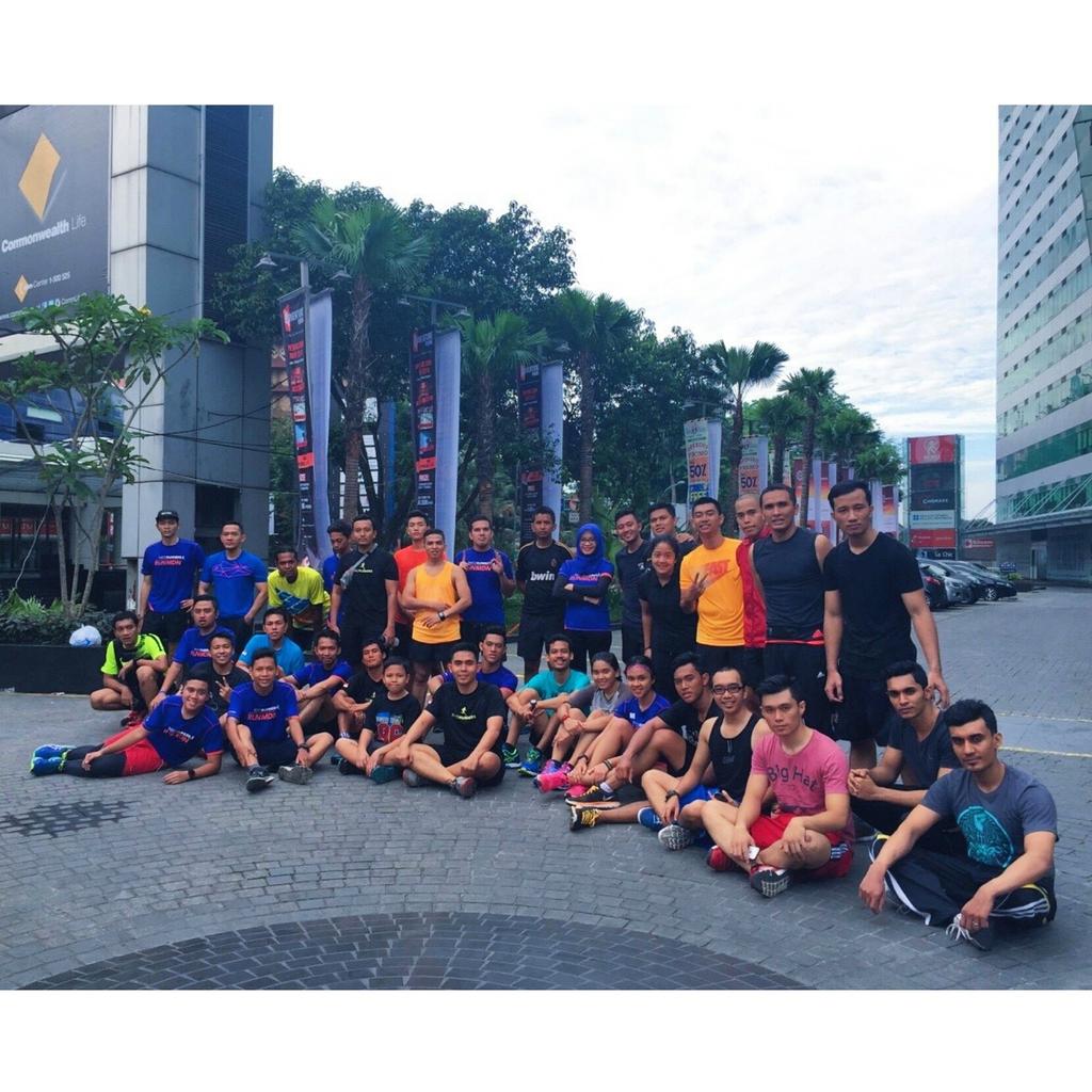 LMenMDN's tweet photo. Kaan ni anak2 medan lari bareng kita? yuk burn your fat http://t.co/ExduzrqnXG