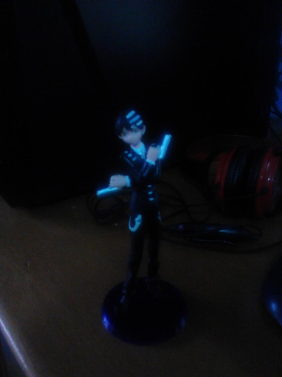 ErrGato's tweet photo. Admito que está un poco vizco, pero I love it *…* http://t.co/WzGR3taB0k