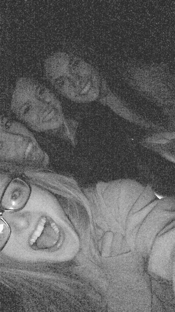 KatieShafferr's tweet photo. Fun night with my girls last night. #quinc http://t.co/EQzOzqKRrX