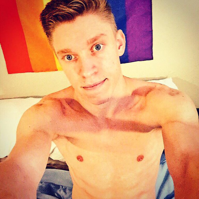 Online now! http://t.co/9ab79bBjZX #gay #camshow #twink http://t.co/ldLL1xlTgu