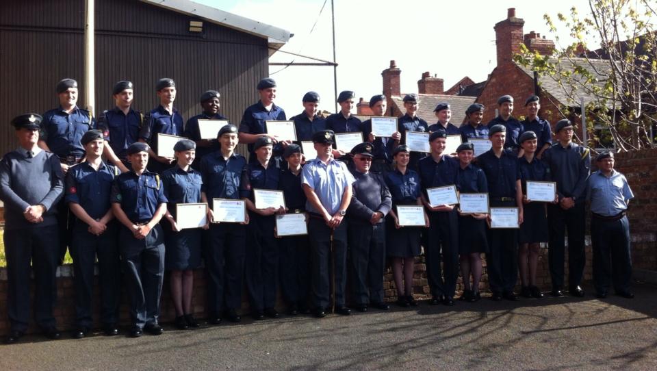 1206SqnATC's tweet photo. Well done to all the Cdts from the South East sector that completed their pre JNCO course today at1206(Mercian)Sqn HQ http://t.co/NG0p1F6jfD