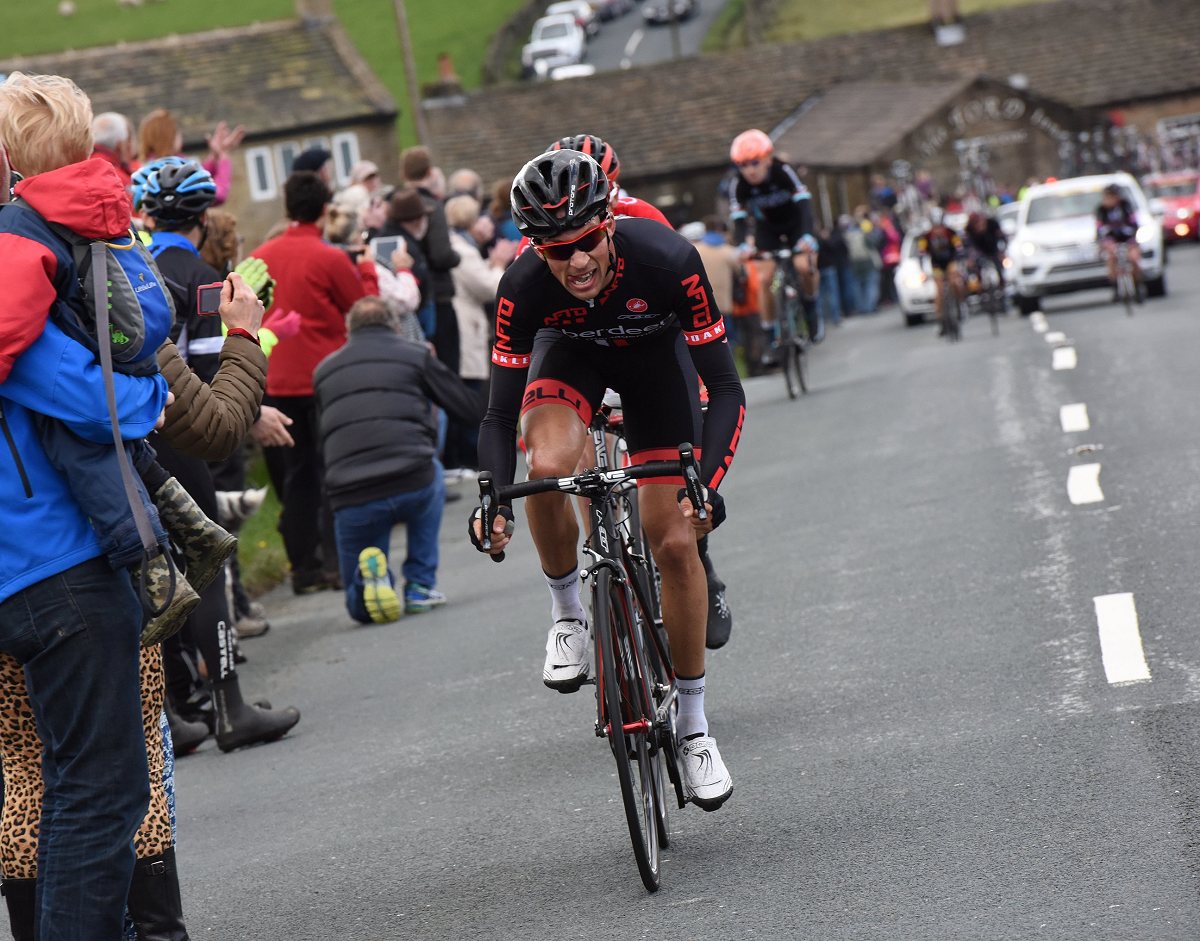 VeloUK's tweet photo. Cofidis rider attacks & @IanBibby86 blows him away in the sprint for the line! http://t.co/7j3MtHUmCA #AwesomeButton http://t.co/u8nesBF2Eg