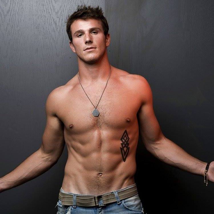 ToddJSaporito's tweet photo. #Meet #HotHotJock #JakeRollins #4more check out his Facebook https://t.co/7abEhMvZd5 (#itsToddS #ToddJSaporito) http://t.co/GngO8xb2Db