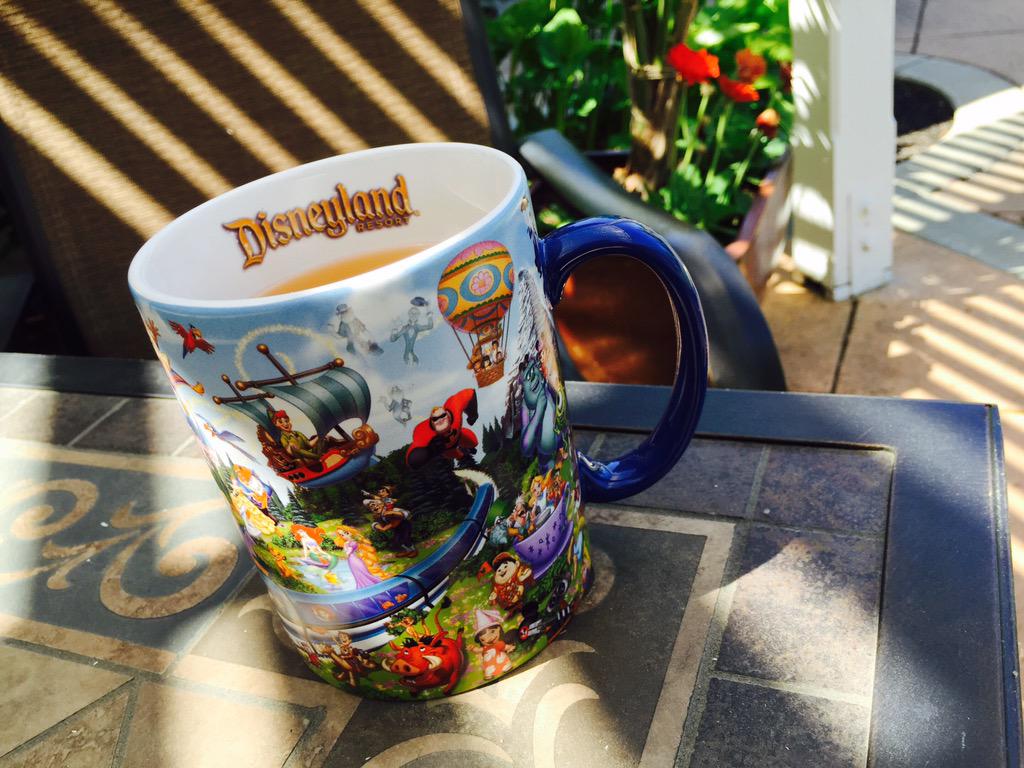 DisneyAdvntres's tweet photo. Sunday tea time! ✨☕️ http://t.co/UoObvyccqc