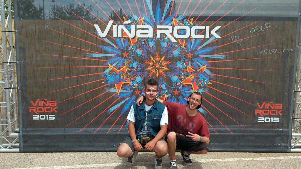 Julit096's tweet photo. #VR2015 #ViñaRock2015 http://t.co/5Z9igUUBum