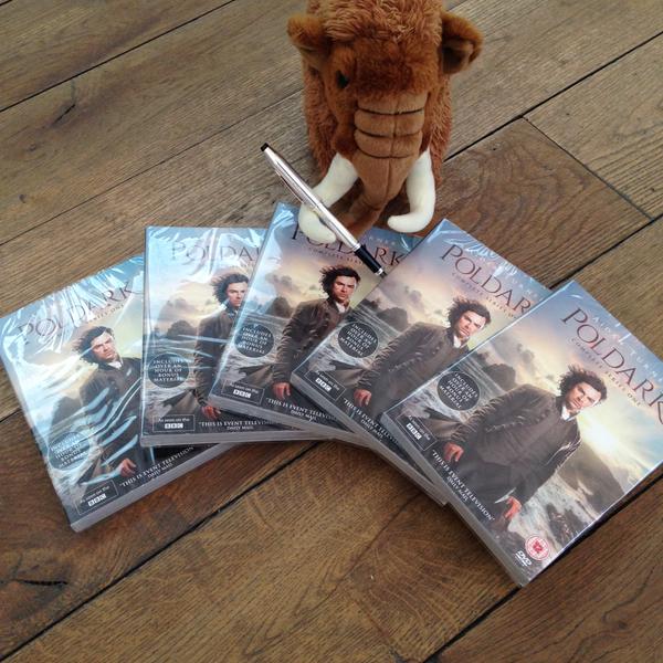 Poldarked's tweet photo. #Poldark dvd is #2 in Best Sellers list  #AidanTurner #additionalmaterial http://t.co/a8Sju8okYq Pic @mammothscreen http://t.co/krBIcBBRsW
