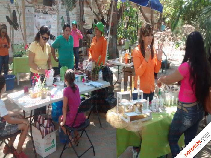 noroestemx's tweet photo. #NoTeLoPierdas
Invitan a la Feria Ecológica en #Cemaz http://t.co/AbyTuPYUVm http://t.co/OpGGYLd0Ts