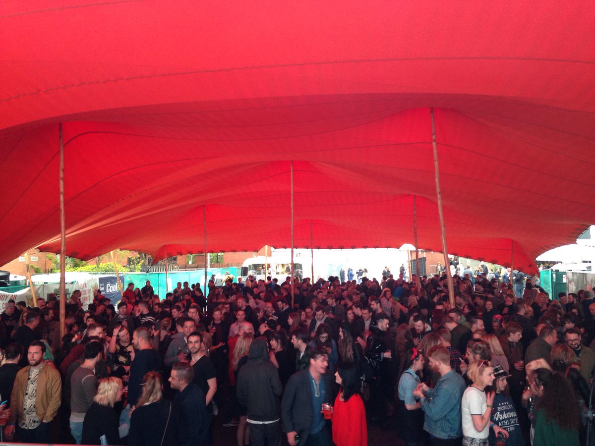 Place is buzzing!! Everyone is psyched for <a href="/HerculesLA/">Hercules Love Affair</a> starting! 🎉🎉🎉