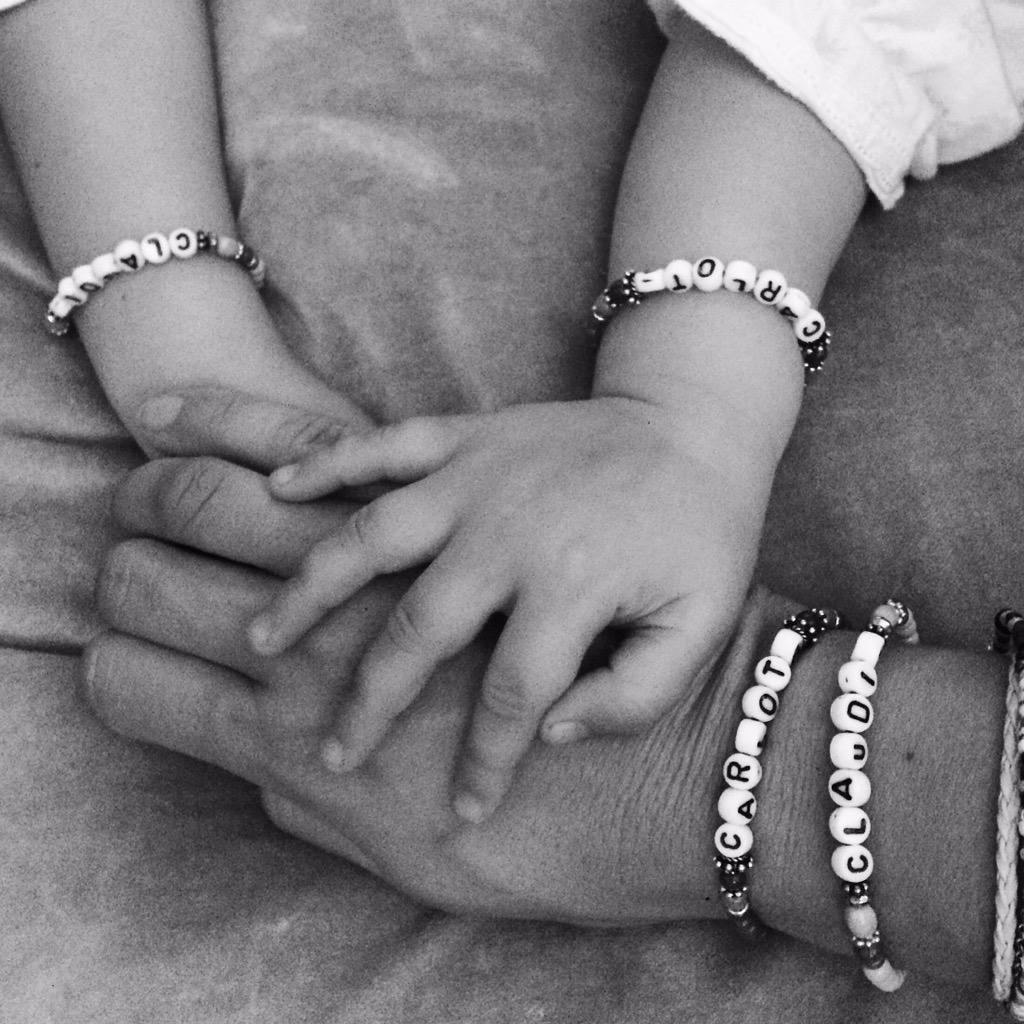 Terminamos el #DiaDeLaMadre con un #regalopersonalizado 100%MWL para #mamismolonas e #hijas! #paratodalavida! #nombre