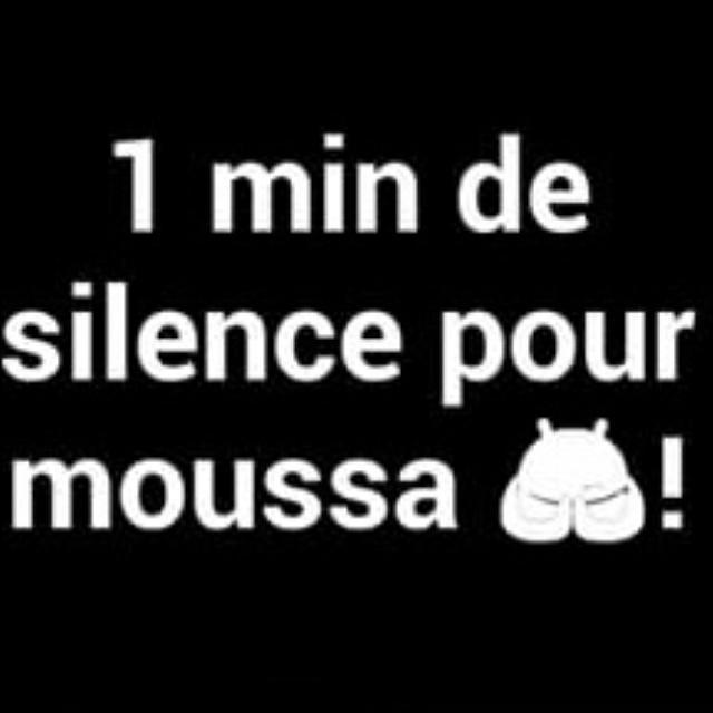 Abii_gms's tweet photo. #RIPMoussa soutient a c proche et a sa famille que dieu lui ouvre les porte du paradis 🙏 http://t.co/Zkcwgkj8Gg