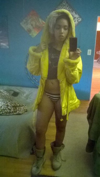 Weekend looks http://t.co/6wsyxprFzV<a href="/tag/goddess"class="tags"><span>#goddess</span></a>