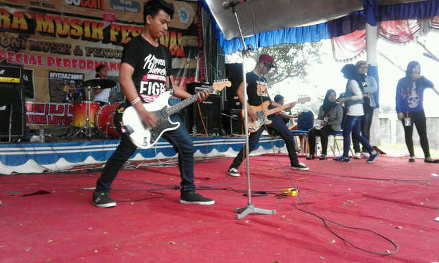 setrow1's tweet image. At kampus yapenas @KARNAMEREKA_OFC