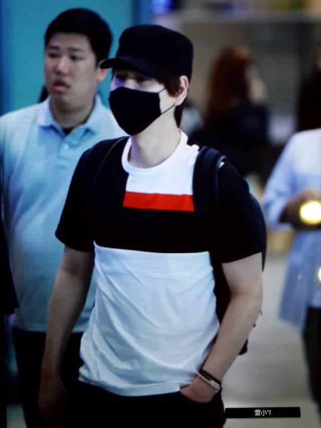 kikiikyu's tweet photo. 150504 ICN Kyu http://t.co/aa5xEWq8Mr