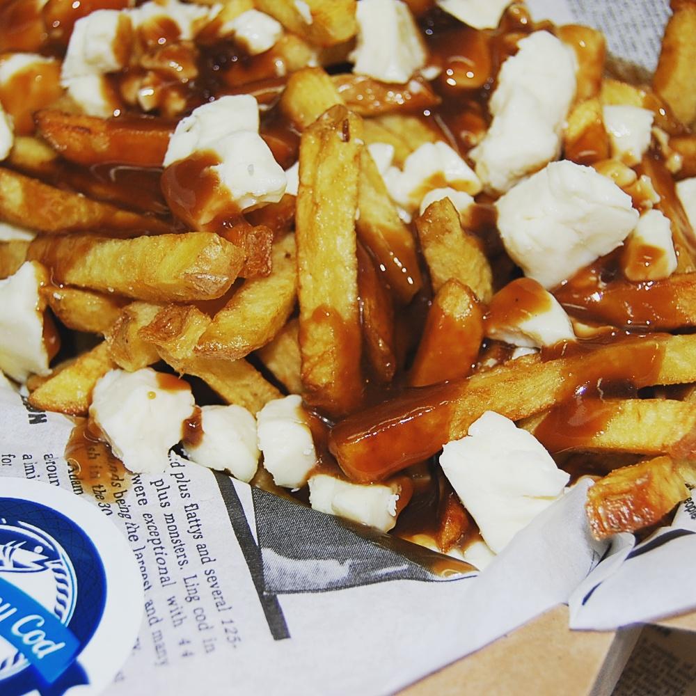 crispycodnv's tweet image. HANGOVER SUNDAY......large poutine on for only 5.00 #crispycodnv #capilanomall #northvancouver #capuniversity