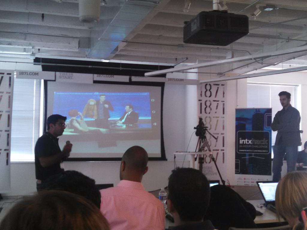 ComcastILLINOIS's tweet photo. First few #INTXHACK teams making pitches of their creative ideas. @intxNCTA @1871Chicago http://t.co/wOQkRdTorc