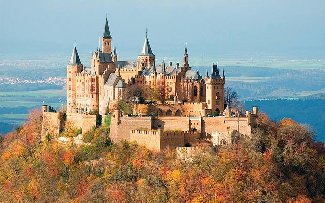 GermanXmasStore's tweet image. Castles to tickle the imagination!