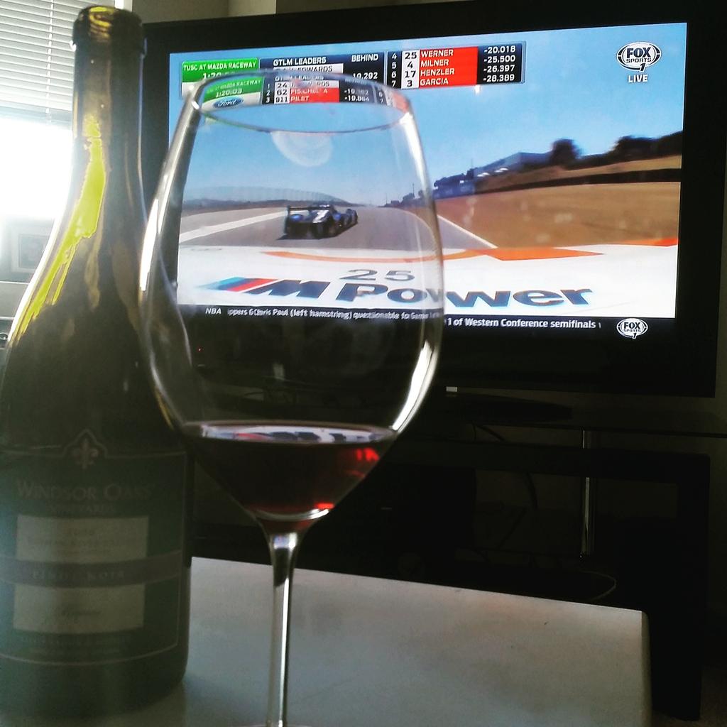KelsyKate's tweet photo. Can't be at #MonteryGP to cheer on your boys? Bust out a great Cali pinot & watch live. Go @BMWUSARacing #ihgracing! http://t.co/H8ti2rKzJU
