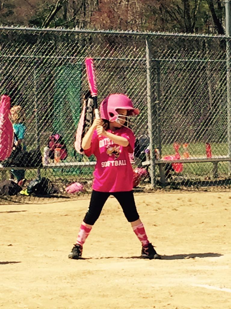 Hannongals's tweet photo. @HornetsSBGames  U8! http://t.co/BmM6EV1ZGt