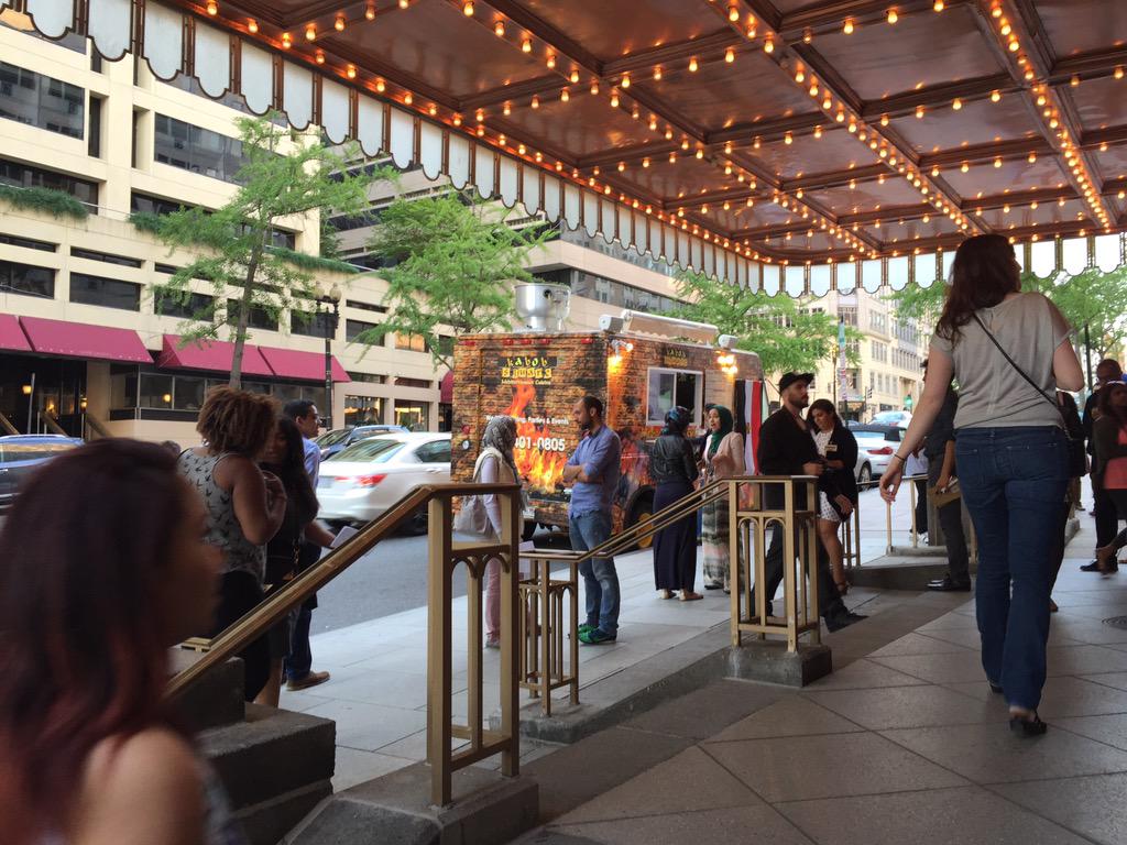 naoise214's tweet photo. Kabob truck outside @DCWarnerTheatre LOL good call @realmoamer #Legallyhomeless http://t.co/oQZKxqlcxK