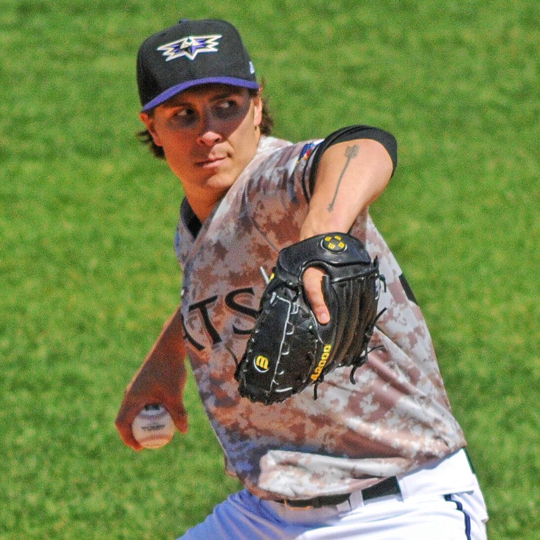 Happy birthday to Homer Bailey and good luck this week! 