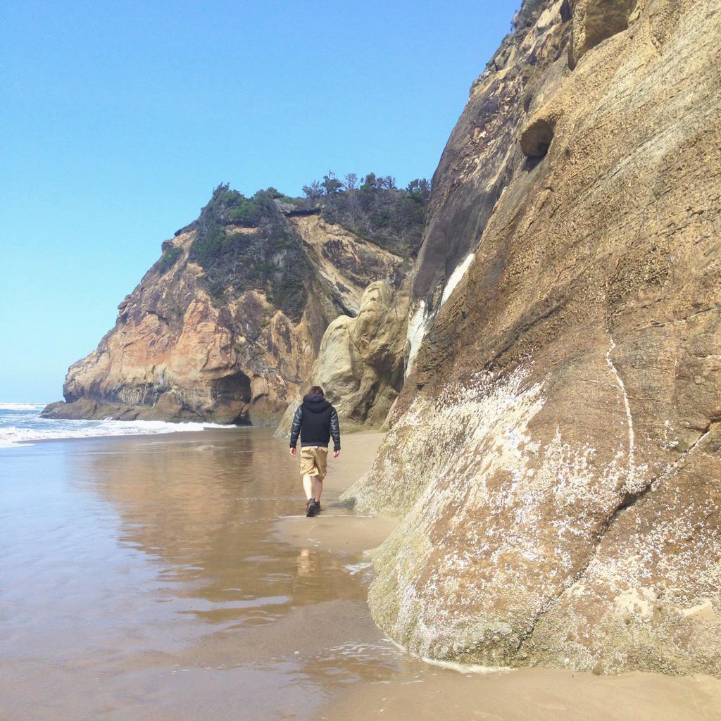 stephoto27's tweet photo. Spent this weekend finding cool hidden spots in Oregon ☁️🌺🌞🌊 http://t.co/1CT8COhQHV