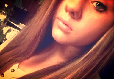 IzzySlaysStuff's tweet photo. #SelfieSunday :D @BradleyAlpaca http://t.co/NTOQV1qtrx