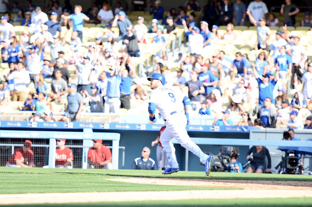 #WALKOFF!!