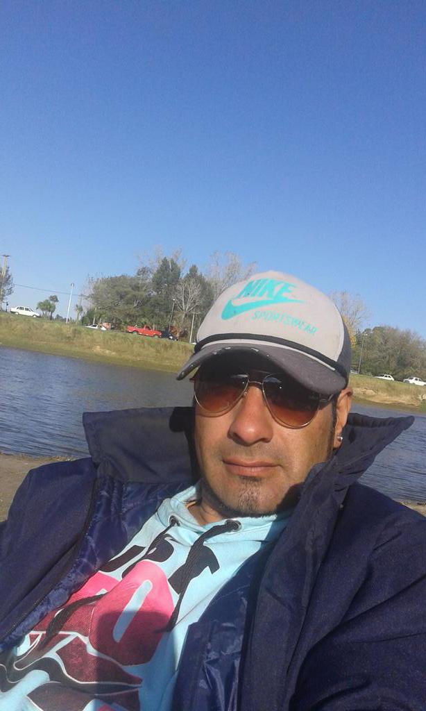 archi_leonardo's tweet photo. Día de domingo en general belgrano mucho frio http://t.co/0LqT2dhGfX