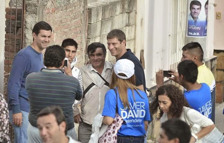 elregionalsalta's tweet photo. Javier David: “SAETA va a brindar el servicio que esta ciudad necesita”
http://t.co/ooMyB6Wa7k http://t.co/Lyct89UjPL