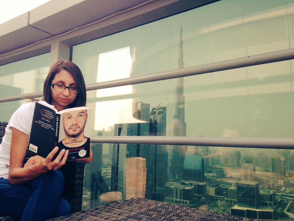 kjarah80's tweet photo. @Jbastianich Dubai, Burj Khalifa #honeymoon #kia&amp;ca #joeiswithus http://t.co/payW4awhH1