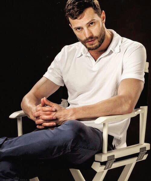inkedandbearded's tweet photo. Jamie Dornan 🇮🇪🇮🇪🇮🇪 http://t.co/HxmIE4OewU