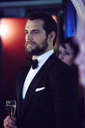 inkedandbearded's tweet photo. Henry Cavill 🇬🇧🇬🇧🇬🇧 http://t.co/a3uhm0ZMkY