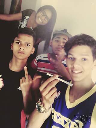 Biiielsan_'s tweet photo. E isso porra :3 #Baseado #irmandade #lealdade #ChapaChapa #wooool #OsMelhores http://t.co/CAhWNdG0Oy
