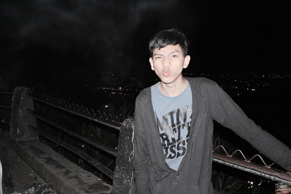 ronyrevenge's tweet photo. #night#rindualam http://t.co/KNrmIJUv1u