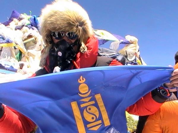 bambarush's tweet photo. "Б.Цэвээндаш: Надад маш их харамсалтай байна" гэжээ http://t.co/WbL986oiJm